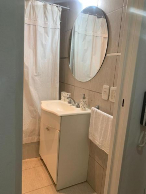 Triplex La plata para 6 personas con cochera y parrila